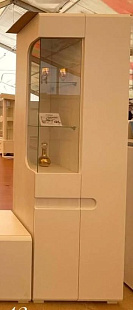 Шкаф с витриной МН-026-01